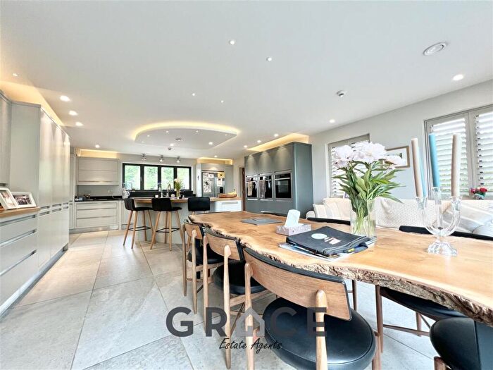 6 Bedroom House To Rent In Playford, Ipswich, IP6