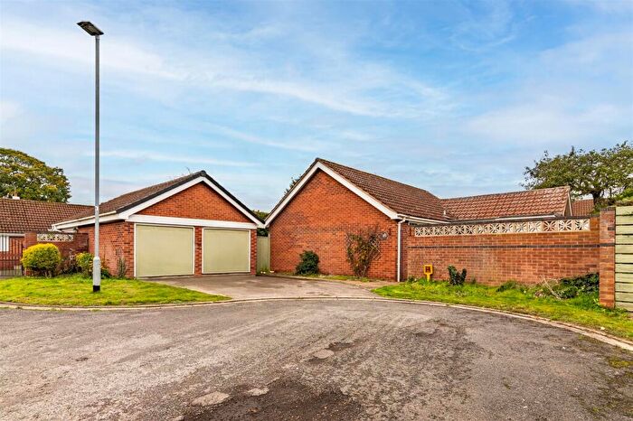 3 Bedroom Detached Bungalow For Sale In Pasture View, Gunthorpe, NG14