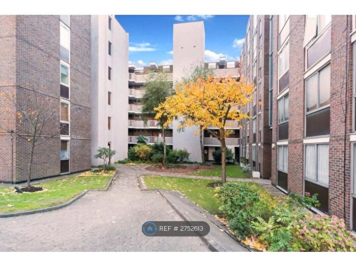 Studio To Rent In Dinerman Court, London, NW8