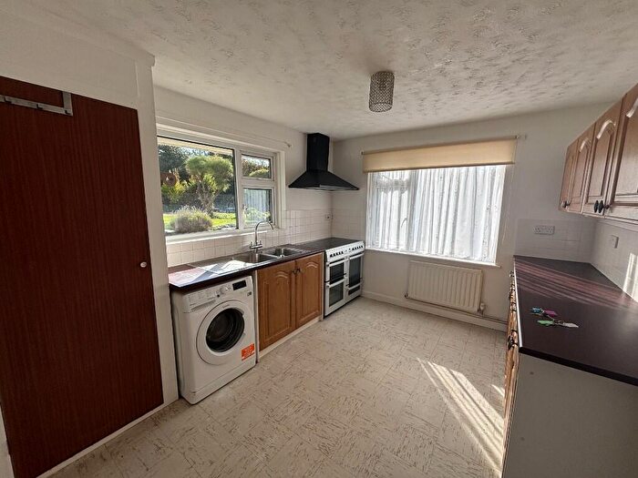 2 Bedroom Bungalow For Sale In Hillside Road, Wool, BH20