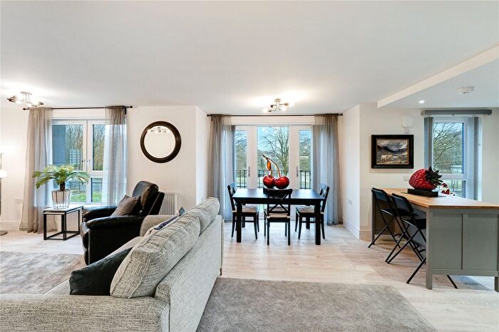 2 Bedroom Flat For Sale In Carrochan Gardens, Balloch, Alexandria, West Dunbartonshire, G83