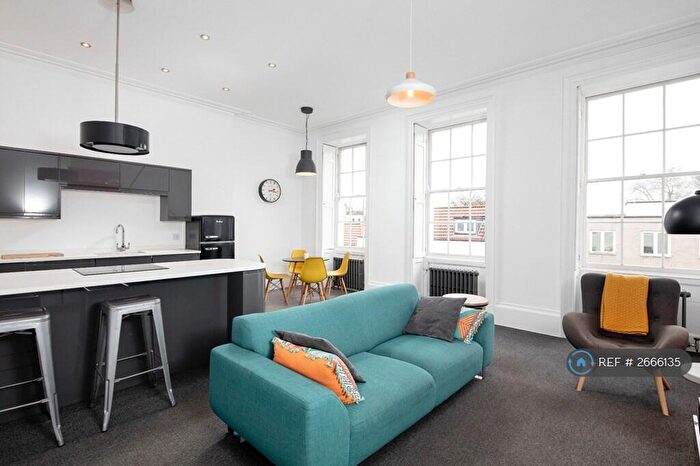 2 Bedroom Flat To Rent In Clifton Road, Bristol, BS8
