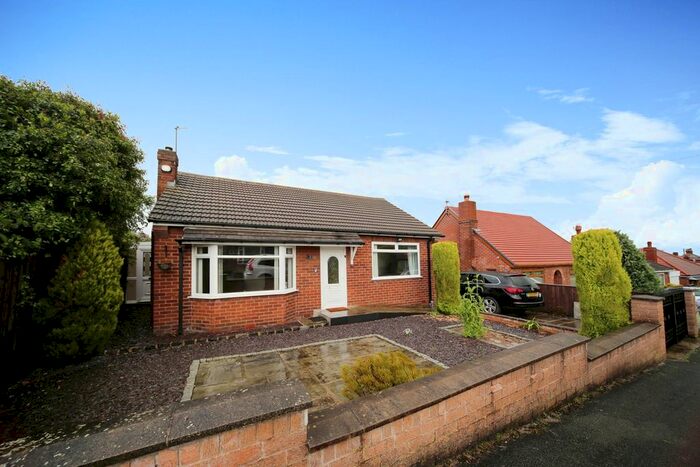 2 Bedroom Detached Bungalow For Sale In Landscape Dene, Helsby, Frodsham, WA6