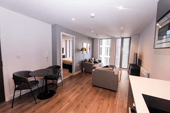 1 Bedroom Apartment To Rent In Greengate, Manchester, M3