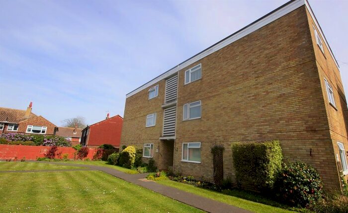 2 Bedroom Flat To Rent In The Marlowes, Hastings Road, Bexhill On Sea, TN40