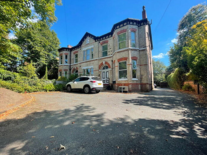 1 Bedroom Flat For Sale In Palatine Road, Didsbury, M20