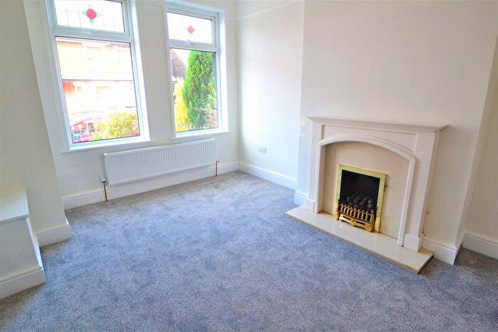 3 Bedroom Terraced House To Rent In Graham Road, Salford, M6