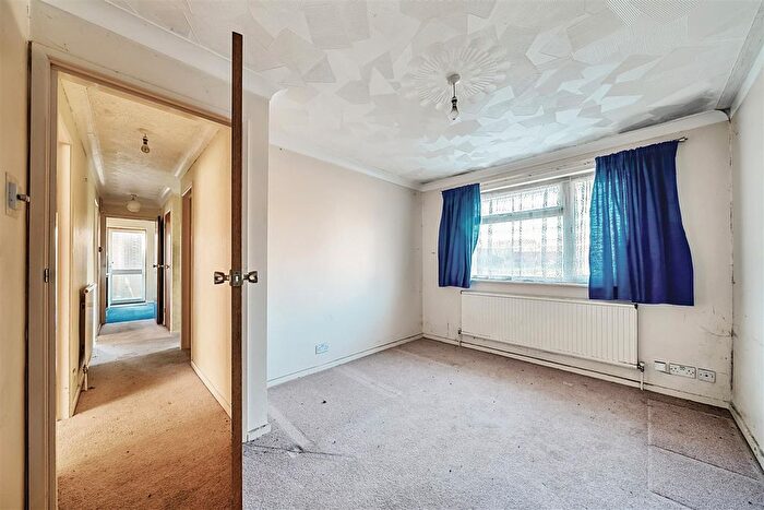 2 Bedroom Bungalow For Sale In Horton Heath, Horton, Wimborne, BH21