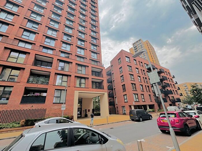 1 Bedroom Flat To Rent In Rosefinch Apartments, Shearwater Drive, London, NW9