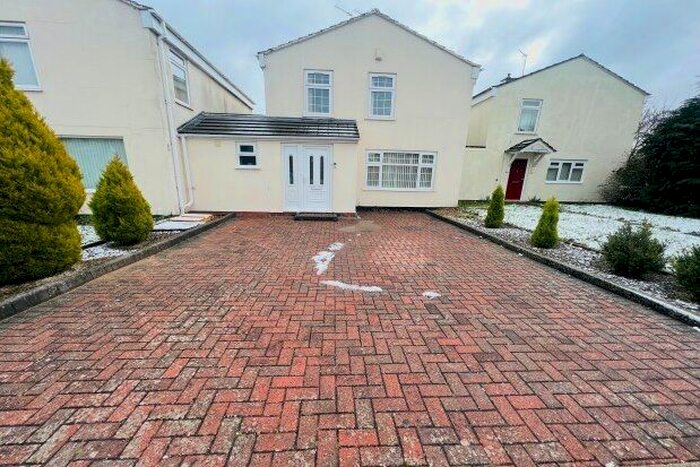 3 Bedroom Property To Rent In Marloes Walk, Leamington Spa, CV31