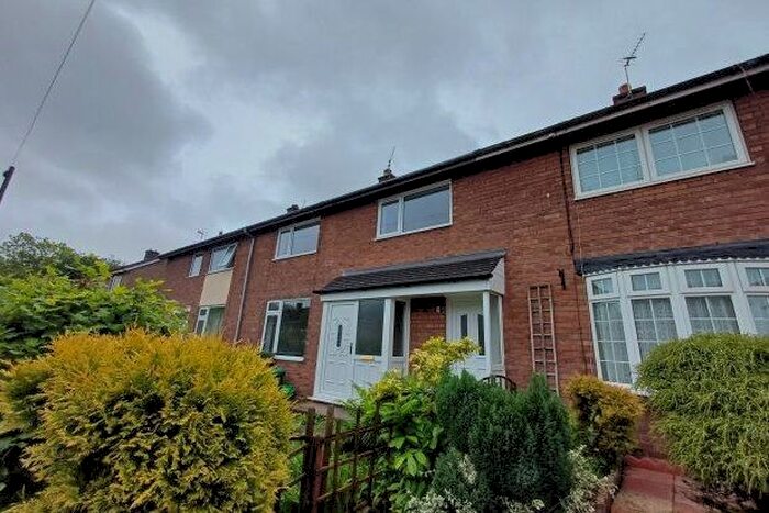 3 Bedroom Semi-Detached House To Rent In Overfields, Knutsford, WA16