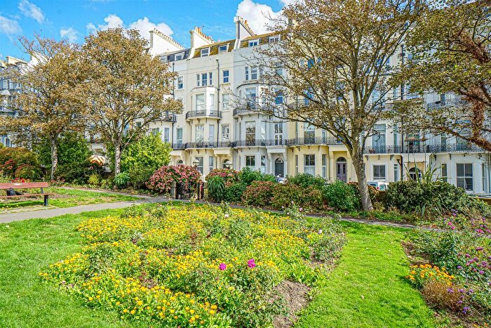 2 Bedroom Flat For Sale In Warrior Square, St. Leonards-On-Sea, TN37