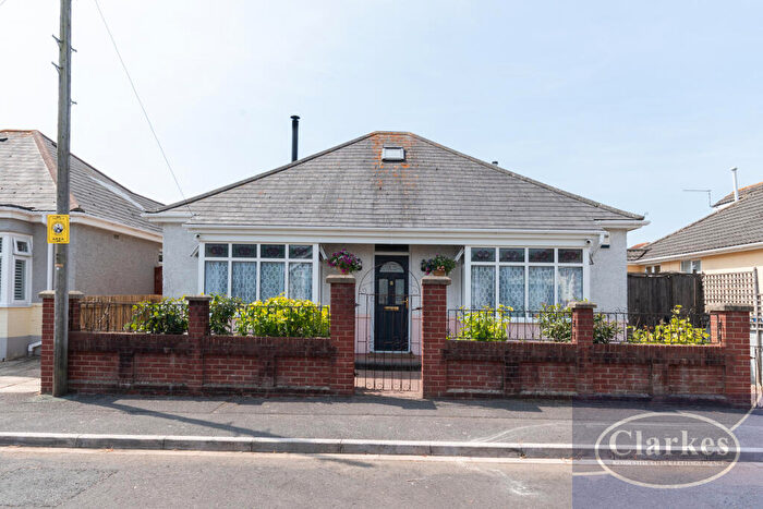 2 Bedroom Bungalow For Sale In Delhi Rd, By Redhill Common, BH9