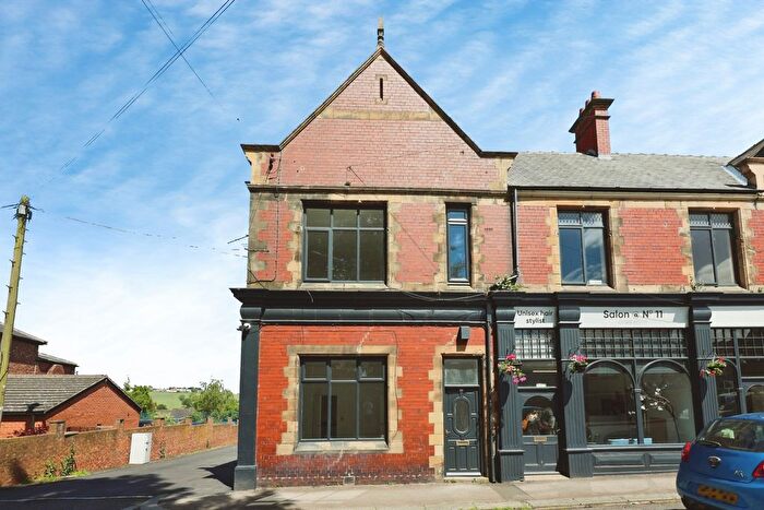 3 Bedroom Flat To Rent In Collingwood Street, Coundon, DL14