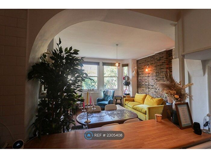 1 Bedroom Flat To Rent In Kentish Town, London, NW5