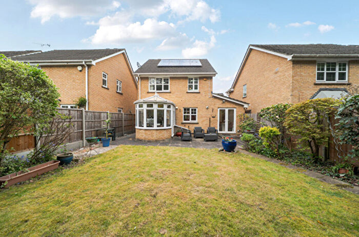 3 Bedroom Detached House For Sale In Claremont Close, Orpington, Kent, BR6