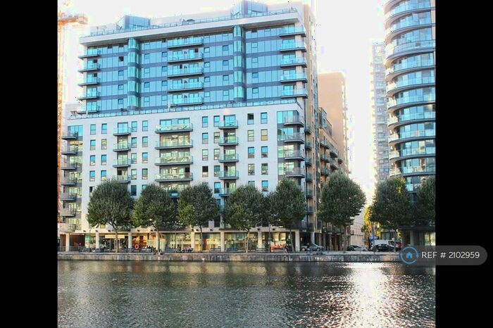 2 Bedroom Flat To Rent In Millharbour, London, E14