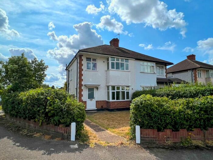 3 Bedroom Semi-Detached House To Rent In The Forum, West Molesey, KT8