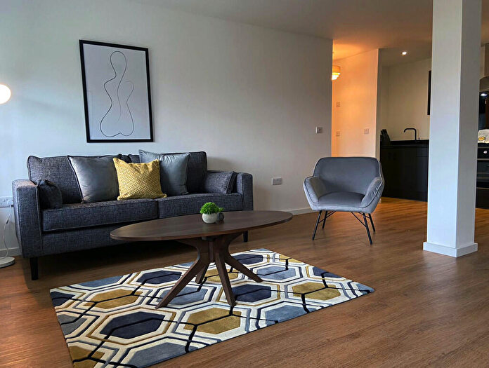 2 Bedroom Apartment To Rent In Rufus Court, Foundry Lane, LS14