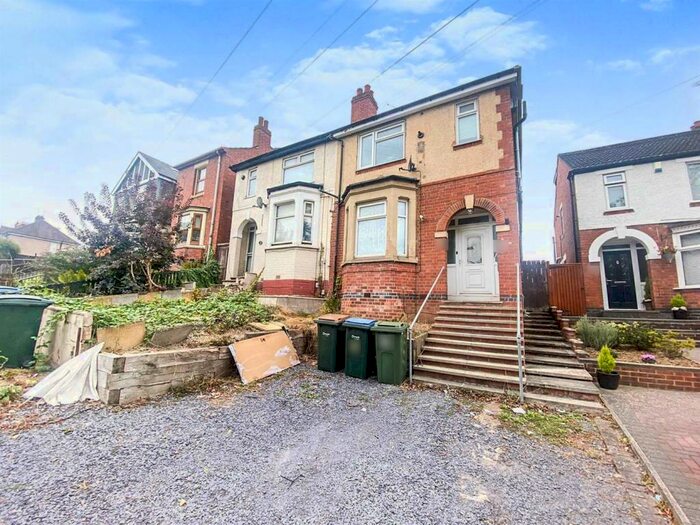 3 Bedroom Semi-Detached House To Rent In Hall Green Road, Henley Green, Coventry, West Midlands, CV6