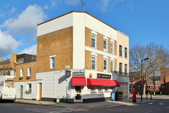 2 Bedroom Flat To Rent In Barbauld Road, Stoke Newington, N16