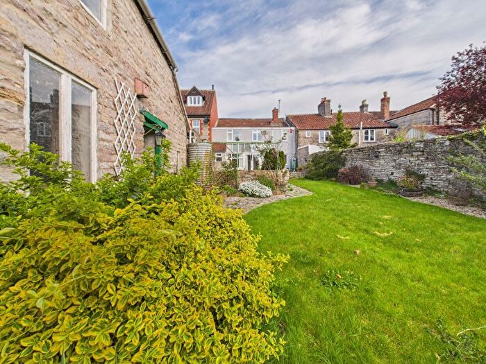 4 Bedroom Terraced House For Sale In The Triangle, Somerton, TA11