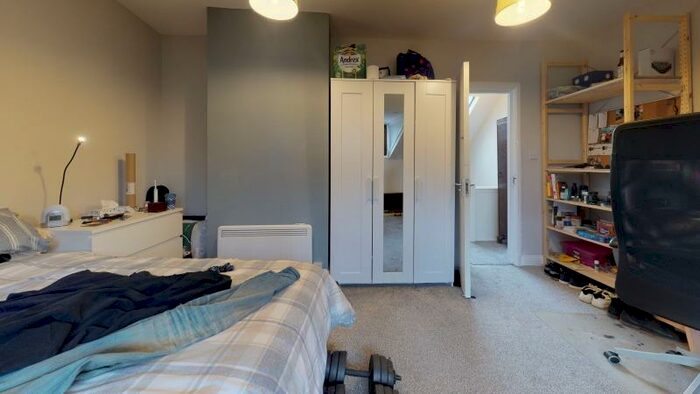 4 Bedroom Flat To Rent In Hyde Park Road, Hyde Park, Leeds, LS6