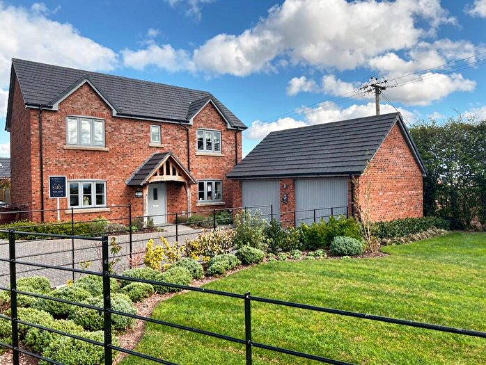 4 Bedroom Detached House For Sale In Oakfield View, HR4