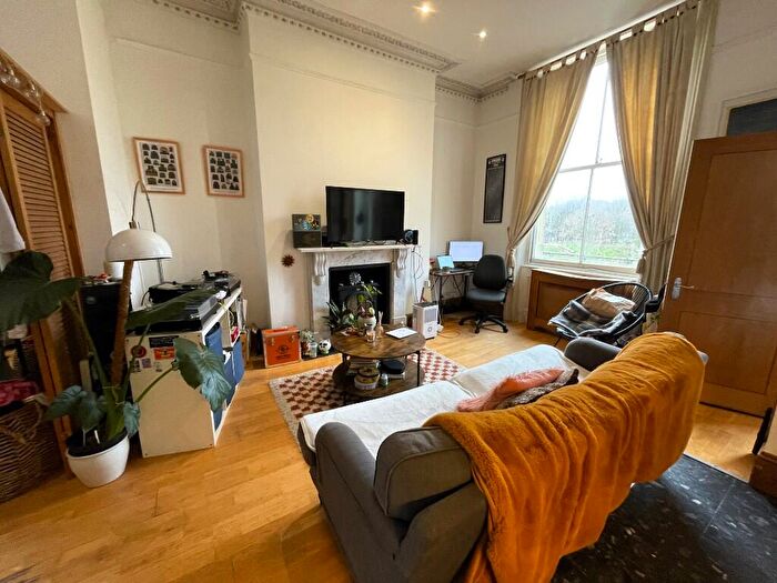 1 Bedroom Flat To Rent In Bridport Place, London, N1