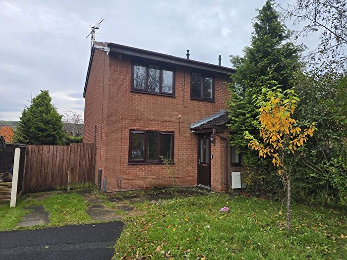 3 Bedroom Property For Sale In Wessex Park Close, Shaw, Oldham, Greater Manchester, OL2