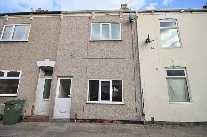 3 Bedroom Terraced House To Rent In Duke Street, Grimsby, DN32