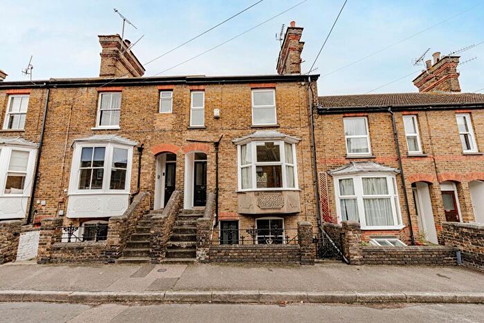 2 Bedroom Terraced House For Sale In Plantation Road, Faversham, ME13