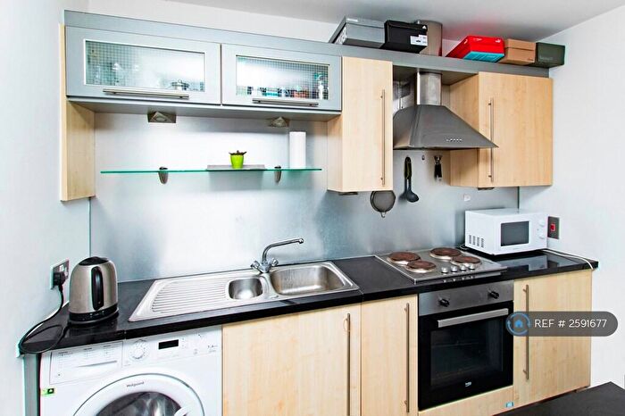 2 Bedroom Flat To Rent In Pall Mall, Liverpool, L3