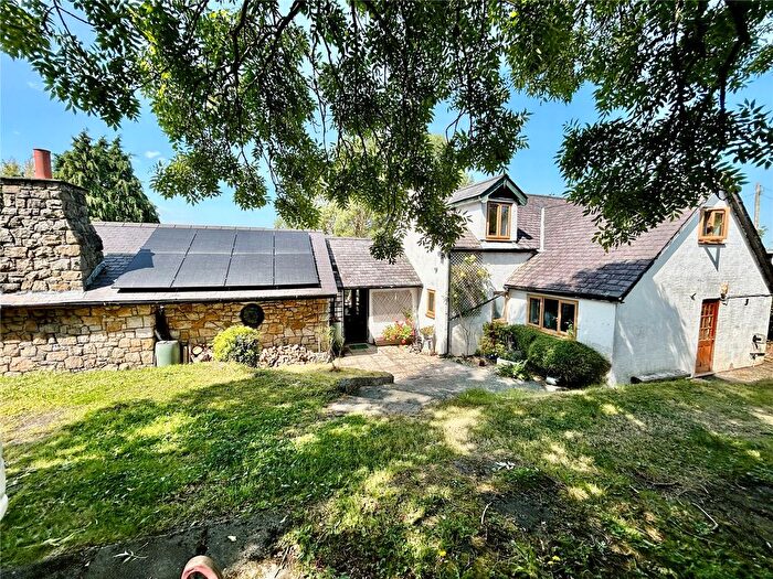 4 Bedroom Cottage For Sale In Pentraeth, Isle Of Anglesey, LL75