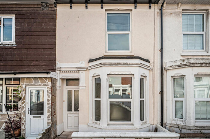 3 Bedroom Terraced House For Sale In Pretoria Road, Southsea, Hampshire, PO4