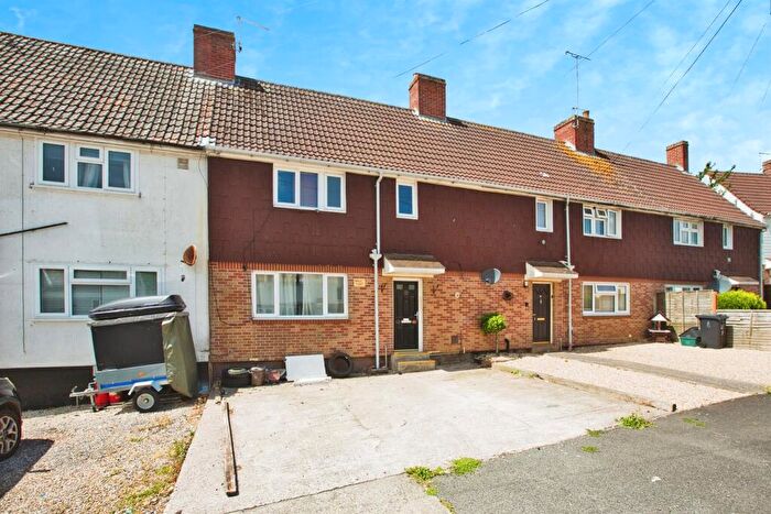 3 Bedroom Terraced House For Sale In Sydling Road, Yeovil, BA21