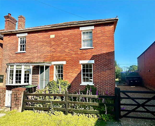 2 Bedroom Semi-Detached House For Sale In Pilley Green, Pilley, Lymington, Hampshire, SO41