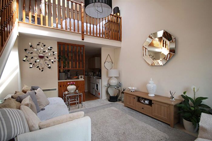 1 Bedroom Semi-Detached Bungalow For Sale In Fairney Edge, Ponteland, Newcastle Upon Tyne, NE20