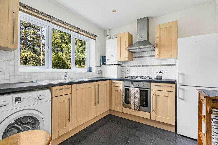 2 Bedroom Semi-Detached House For Sale In Kenilworth Road, Oxford, OX2