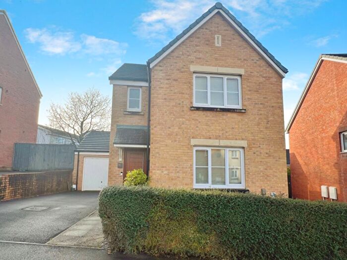 3 Bedroom Detached House For Sale In Emily Fields, Birchgrove, Swansea, SA7