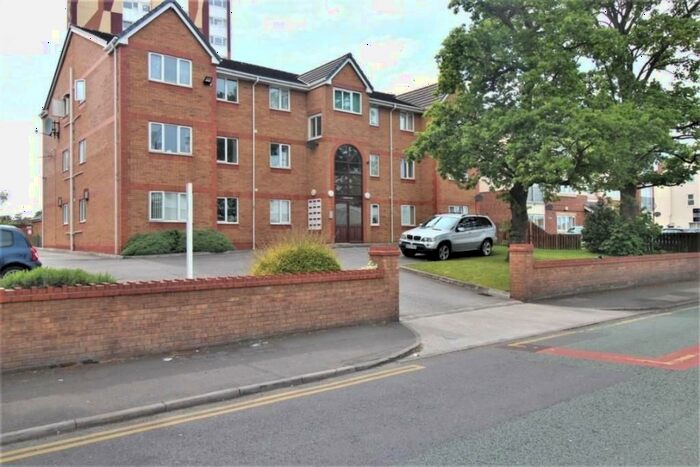 2 Bedroom Flat To Rent In - New Chester Road, Wirral, CH42