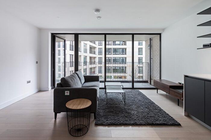 2 Bedroom Apartment To Rent In Rosewood Building, Cremer Street, E2