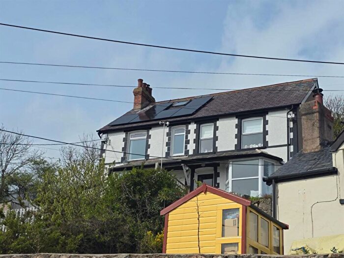 2 Bedroom Property To Rent In Pendre Road, Penrhynside, Llandudno, LL30