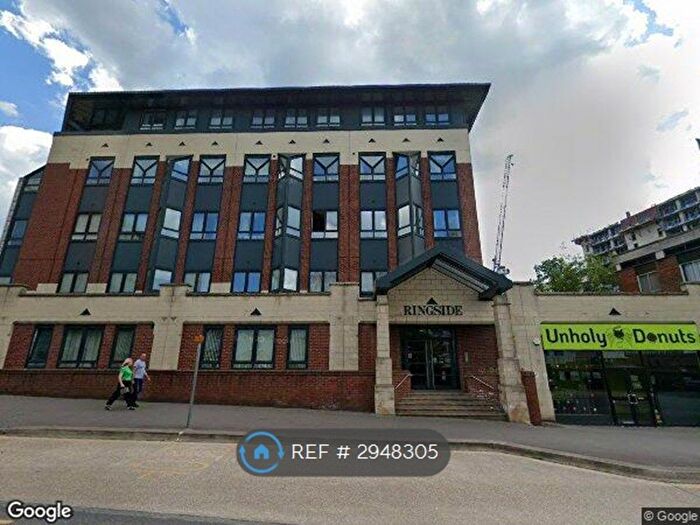 2 Bedroom Flat To Rent In High St, Bracknell, RG12