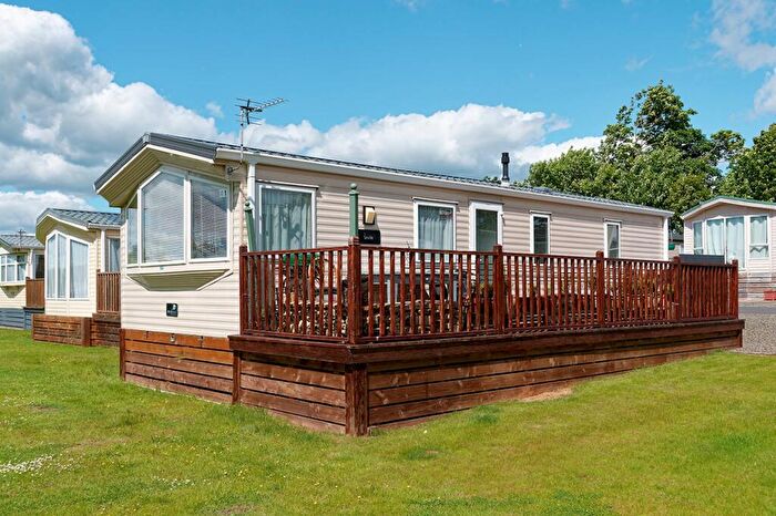 2 Bedroom Park Home For Sale In Chestnut Grove, Halleaths Caravan Park, Lockerbie, DG11