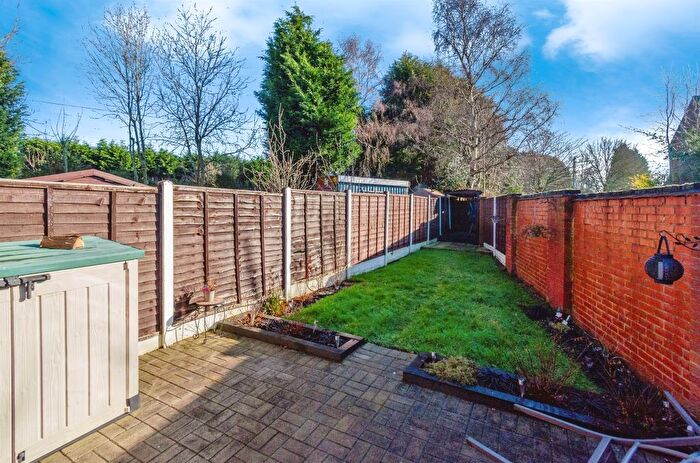 2 Bedroom Semi-Detached House For Sale In Coalmeadow Close, Walsall, WS3