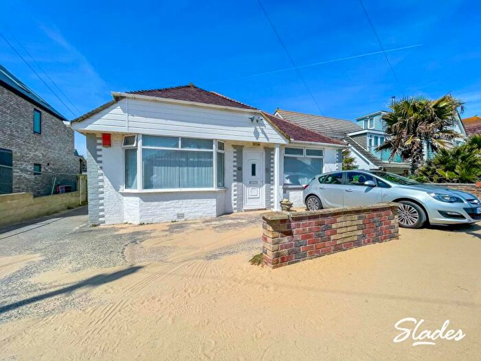 3 Bedroom Bungalow To Rent In Harbour Road, Hengistbury Head, Southbourne, BH6