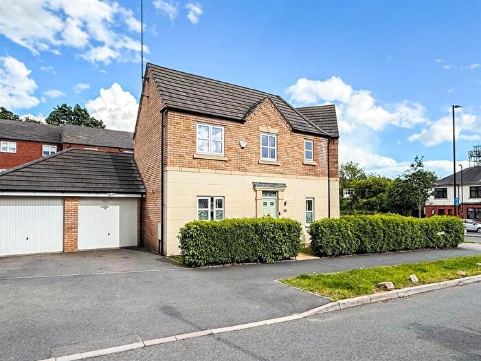 3 Bedroom Semi-Detached House For Sale In The Pavilion, Coventry * No Upward Chain *, CV3