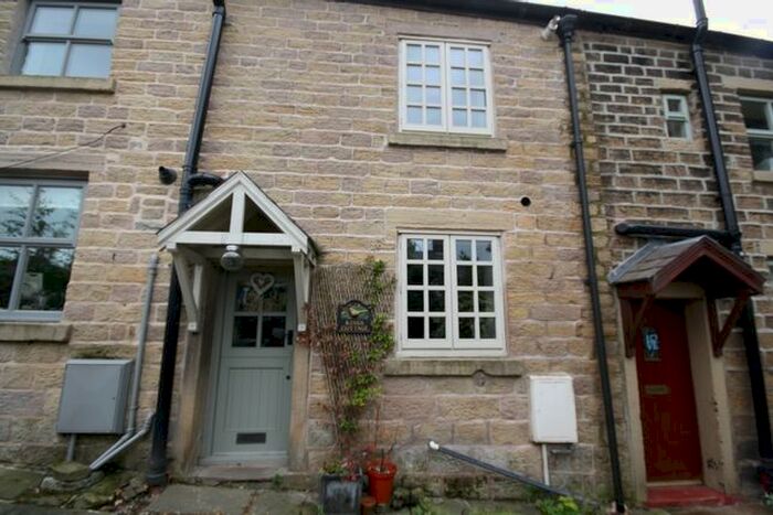 2 Bedroom Cottage To Rent In George Street, Bolton, BL6
