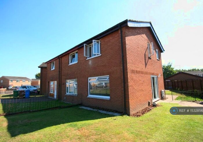 2 Bedroom Semi-Detached House To Rent In Newbattle Road, Glasgow, G32
